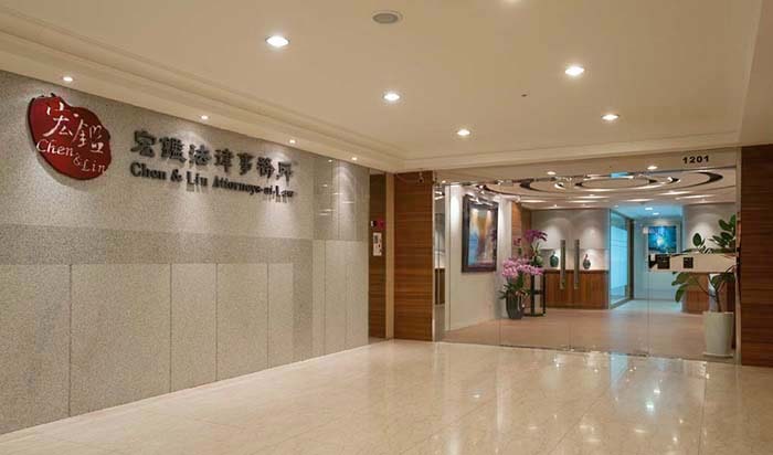 關於宏鑑